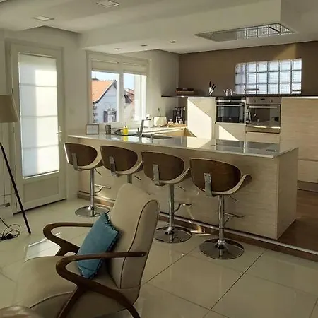 Villa La Maison Tchanquee Jusqu'a 12 Personnes Jacuzzi Prive Gujan-Mestras