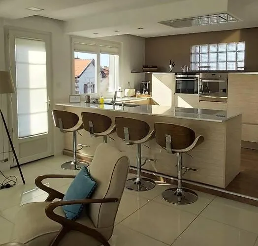 فيلة La Maison Tchanquee Jusqu'a 12 Personnes Jacuzzi Prive غوجان-ميستراس